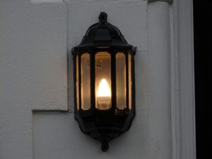 Picture of doorway lamp.