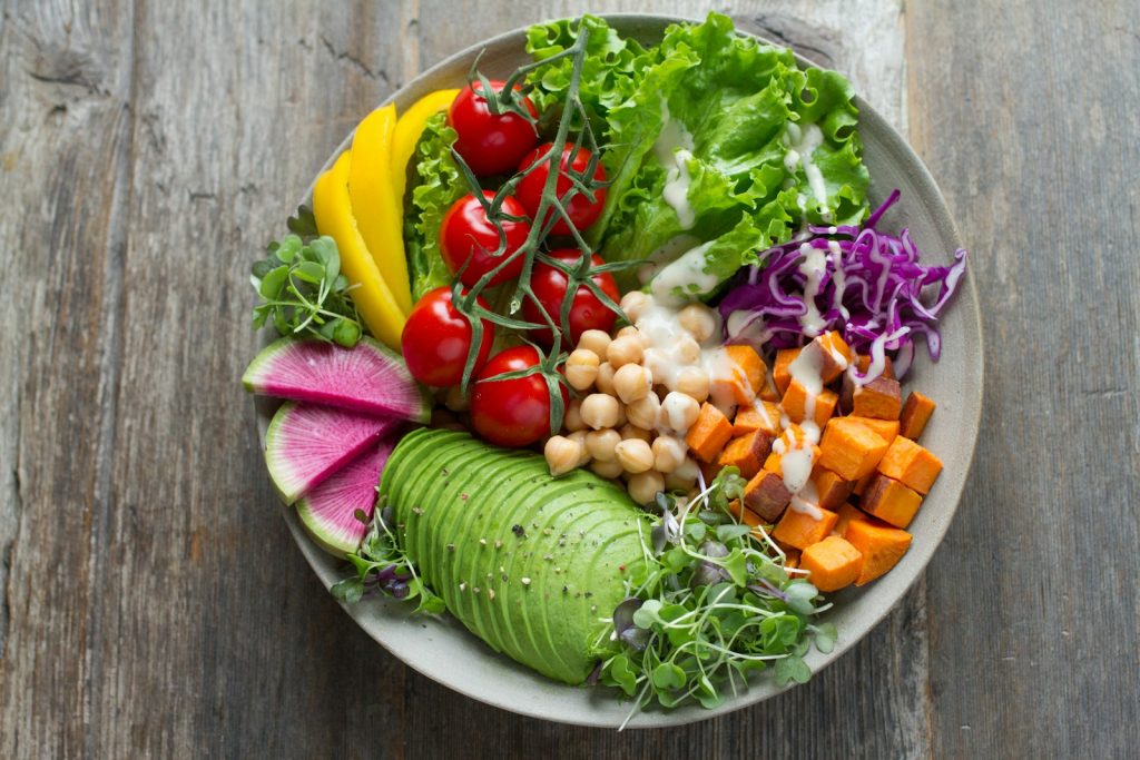 Food: bowl of vegetable salads